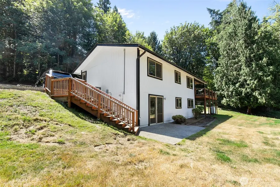 5769 Blakely Avenue Ne, Bainbridge Island, WA 98110 - #2