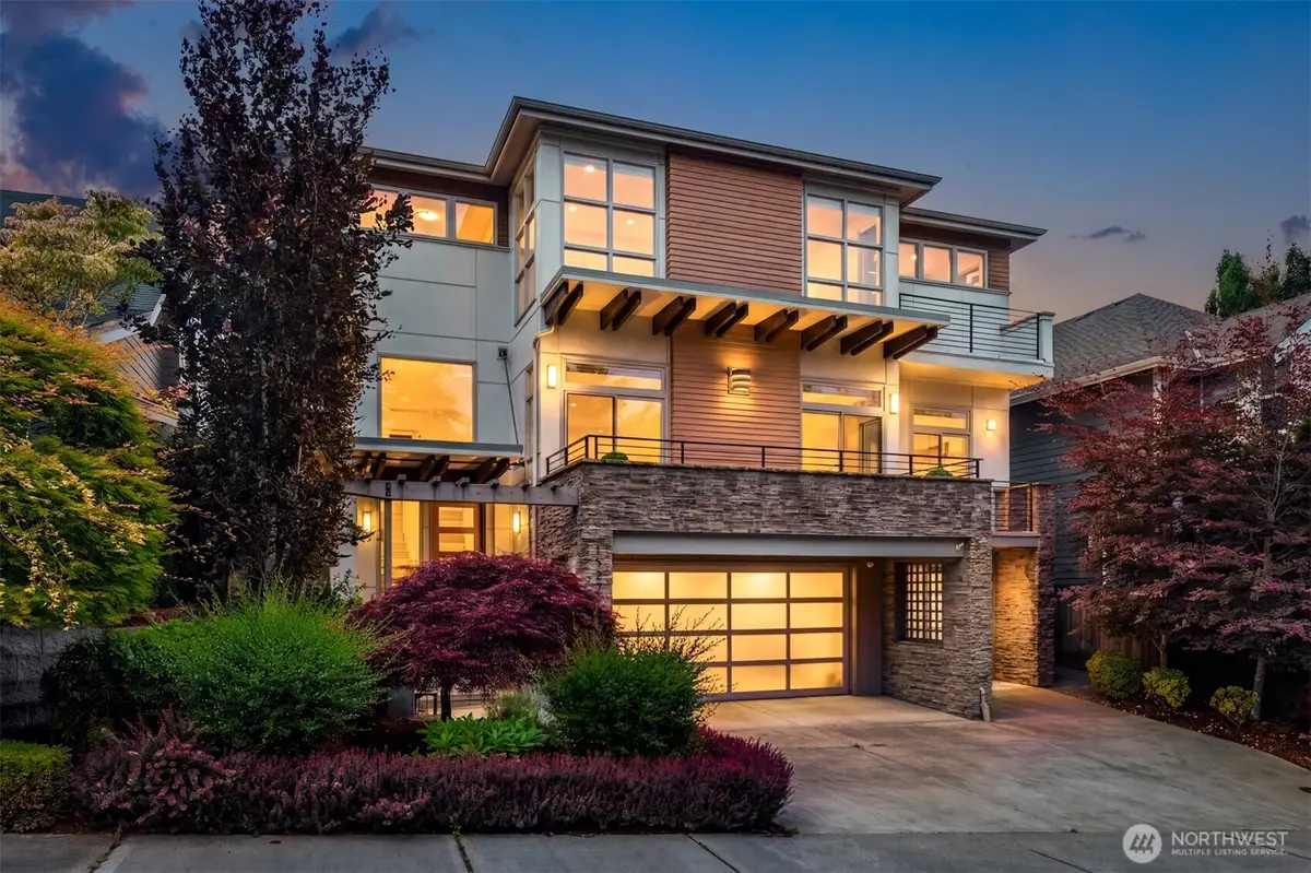 1527 Lyons Avenue Ne, Renton, WA 98059 - #1