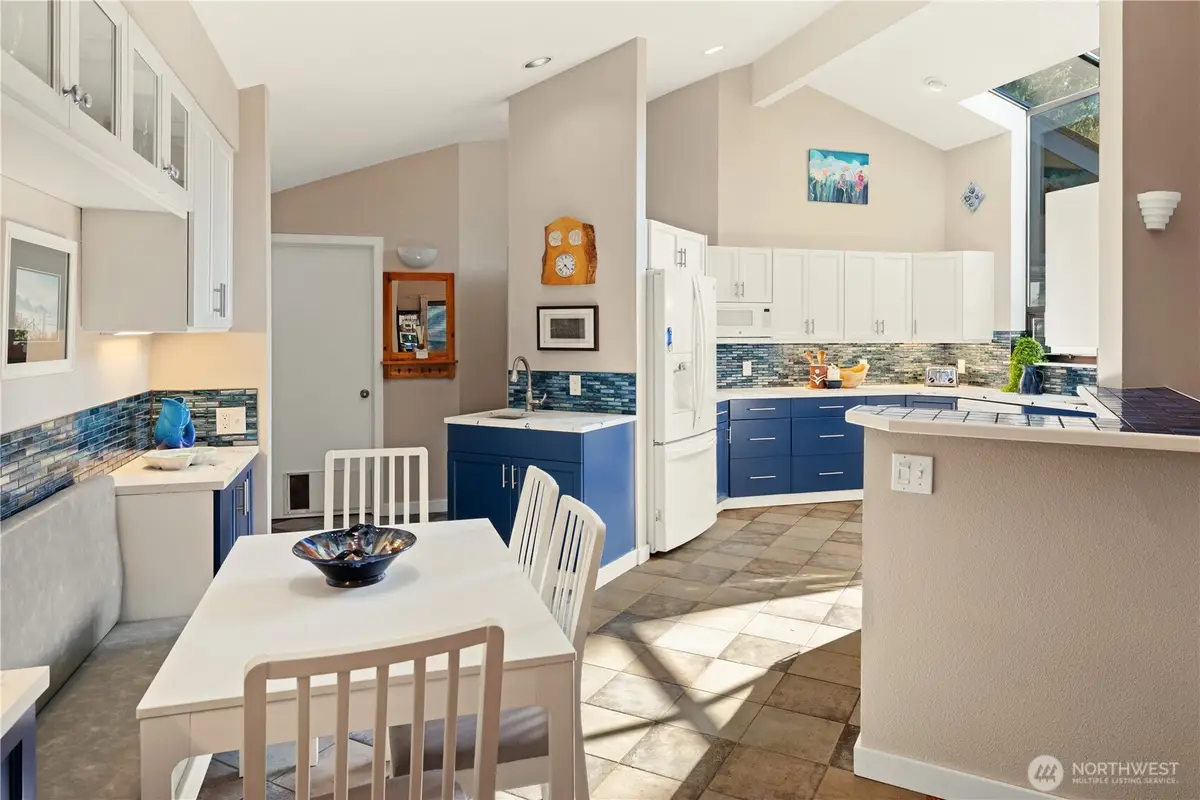 3040 164th Place Ne, Bellevue, WA 98008 - #1