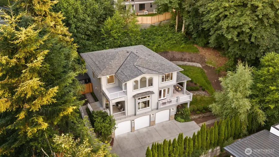 16125 SE 44th Way, Bellevue, WA 98006 - #2