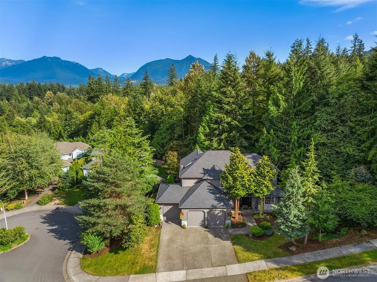 1477 SW 10th Street, North Bend, WA 98045 - #1