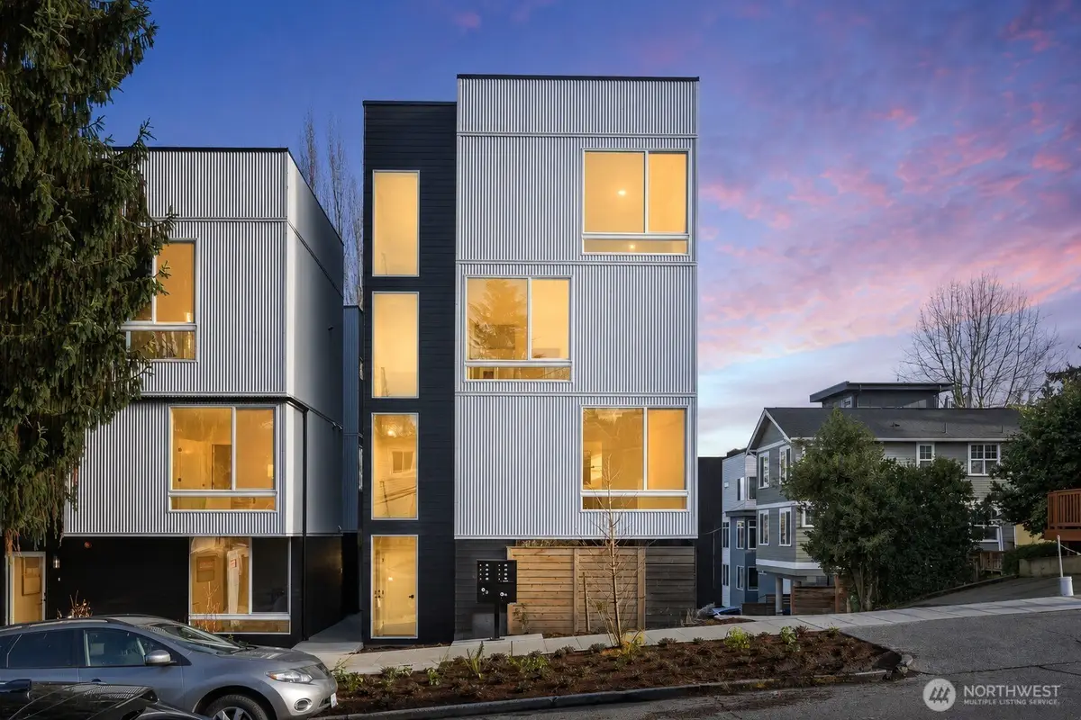 3110 Queen Anne Avenue N, Seattle, WA 98109 - #1
