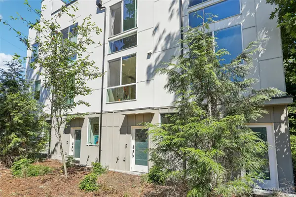 1770 14th Avenue S, Seattle, WA 98144