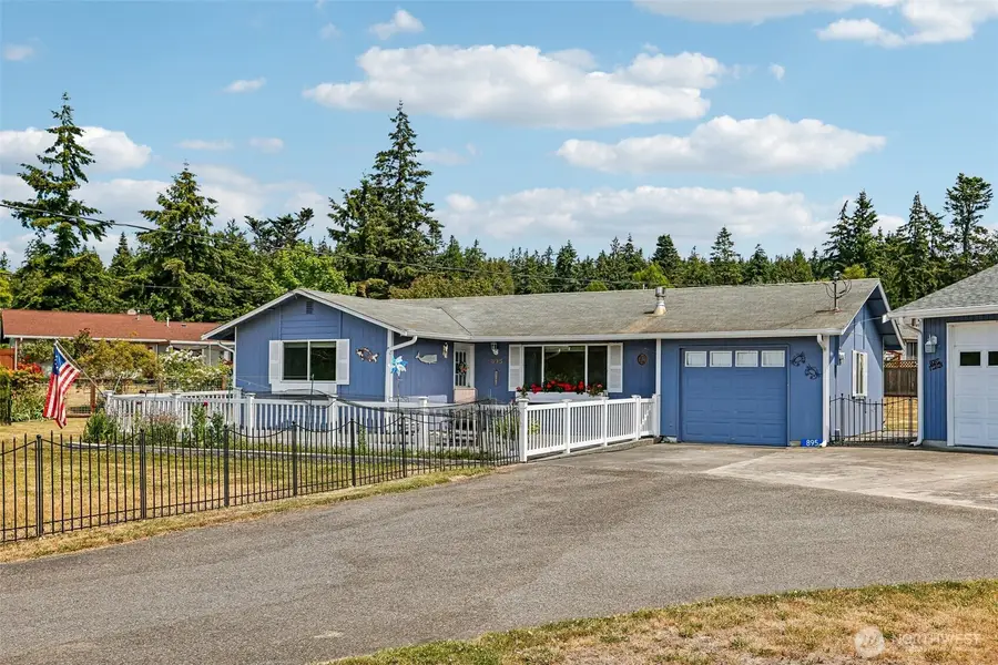 895 Prairie View Avenue, Coupeville, WA 98239 - #2