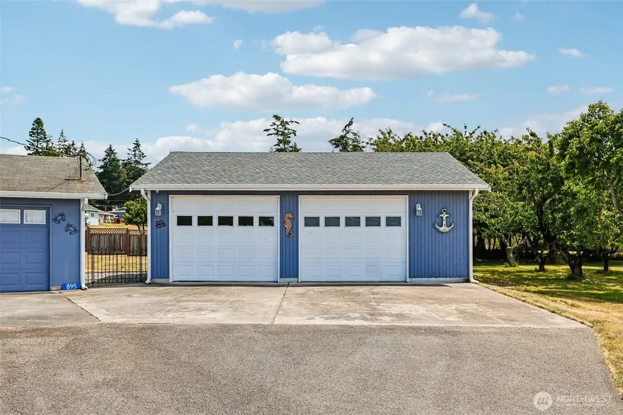 895 Prairie View Avenue, Coupeville, WA 98239 - #3