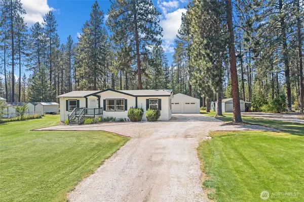 4105 Swallows Rd Road, Loon Lake, WA 99148