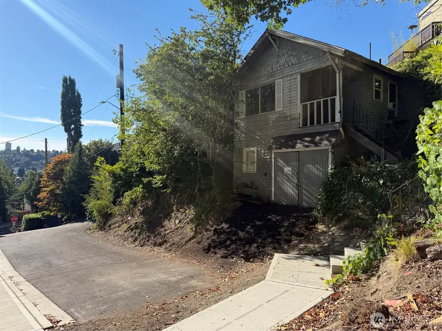 2814 S Grand St, Seattle, WA 98144 - #2