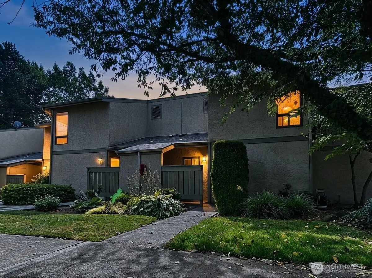 10011 NE 138th Place #A5, Kirkland, WA 98034 - #1