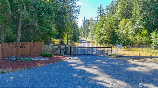 14535 Mcintosh Lane Se, Tenino, WA 98589