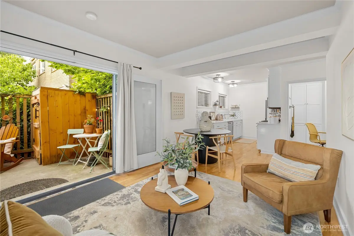 2203 Yale Avenue E #B1, Seattle, WA 98102 - #1