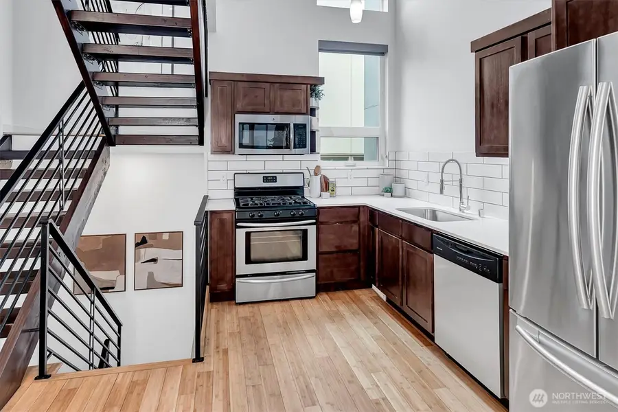 1915 25th Avenue S #Unit D, Seattle, WA 98144 - #3