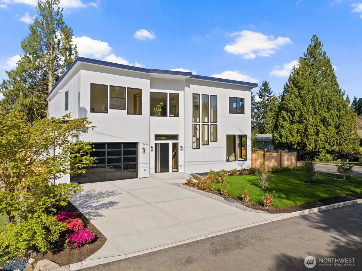 1207 145th Avenue Se, Bellevue, WA 98007 - #1