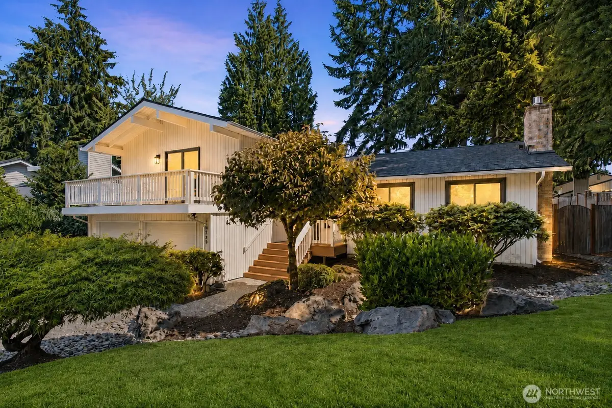 15724 SE 46th Way, Bellevue, WA 98006 - #1