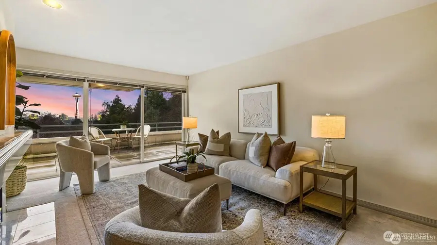 1231 5th Avenue N #202, Seattle, WA 98109 - #2