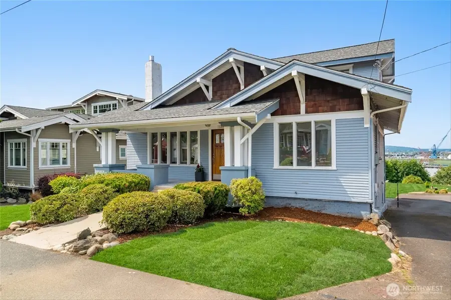 607 Warren Avenue, Everett, WA 98201 - #3
