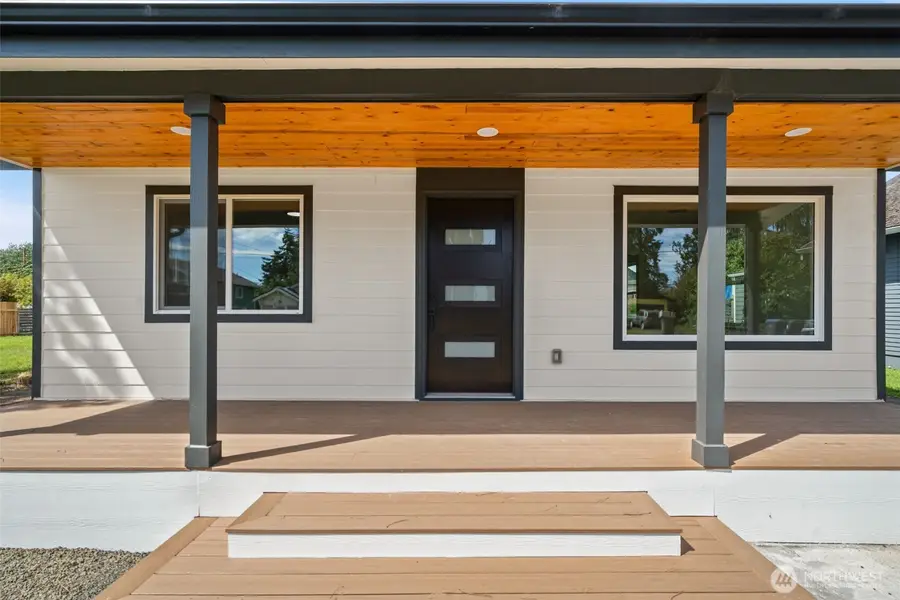 218 E King St, Aberdeen, WA 98520 - #2