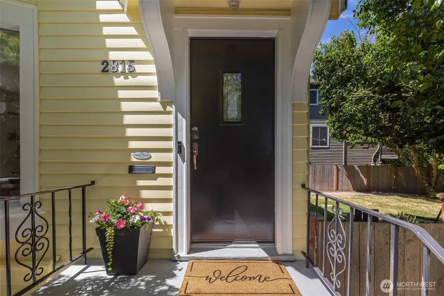2815 8th Avenue W, Seattle, WA 98119 - #3