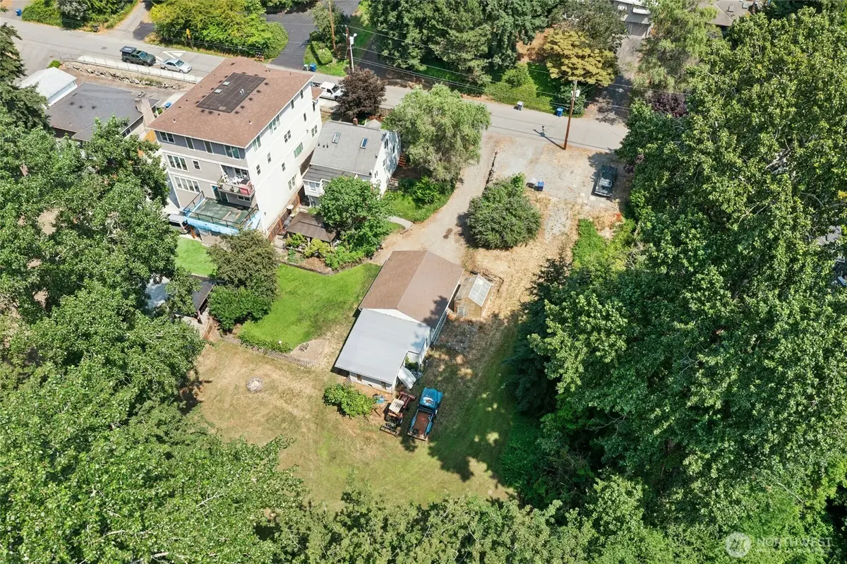 18011 83rd Avenue Ne, Kenmore, WA 98028 - #1