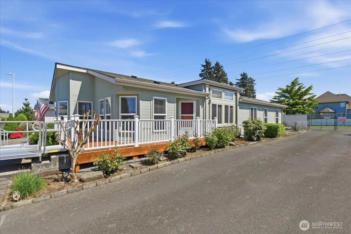 16500 SE 1st St #27, Vancouver, WA 98684 - #1