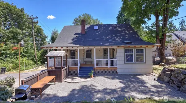 10003 15th Avenue S, Seattle, WA 98168