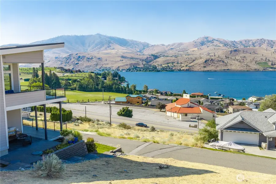 115 San Remo Ln #604, Chelan, WA 98816 - #2