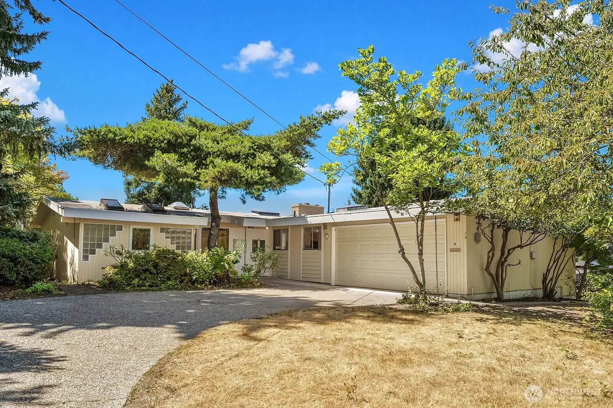 3621 81st Avenue Se, Mercer Island, WA 98040 - #1