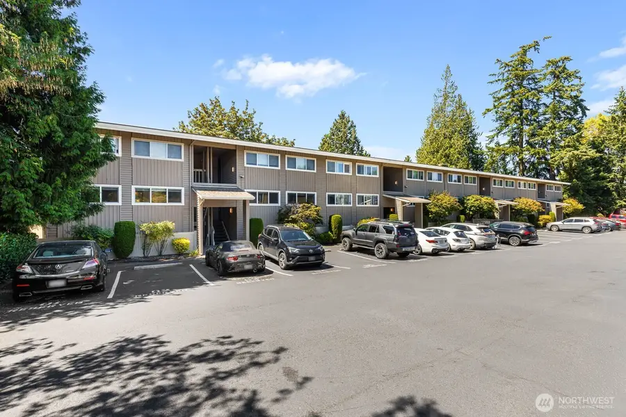 725 9th Avenue S #201, Kirkland, WA 98033 - #3