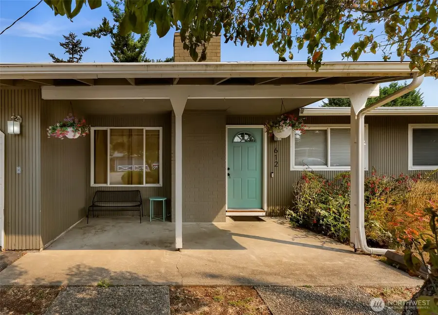 612 S 188th Street, Burien, WA 98148 - #3