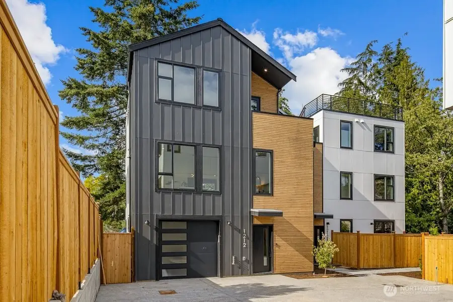 1212 NE 100th Street, Seattle, WA 98125 - #2