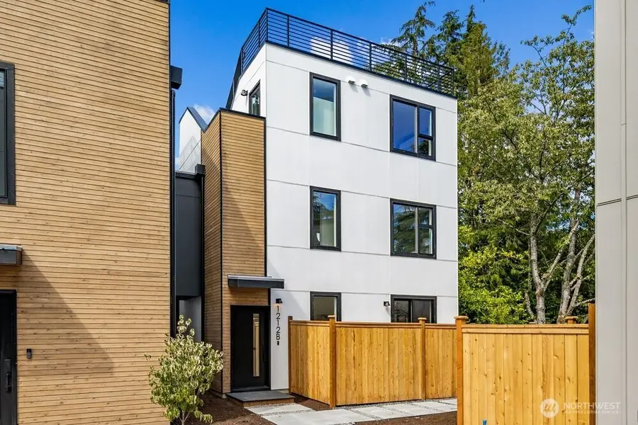 1212 NE 100th Street, Seattle, WA 98125 - #2