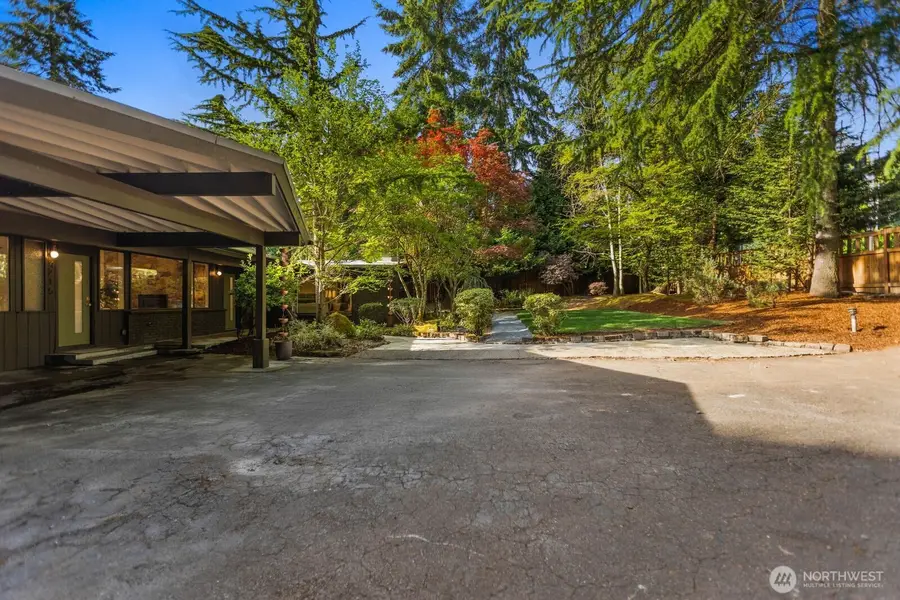 4215 Island Crest Way, Mercer Island, WA 98040 - #2