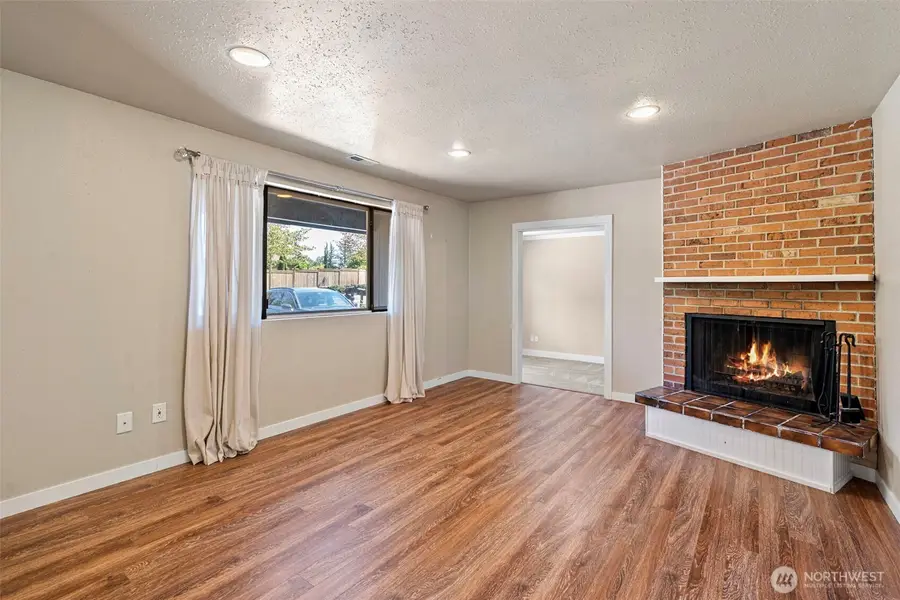 4708 Alameda Avenue W, University Place, WA 98466 - #2