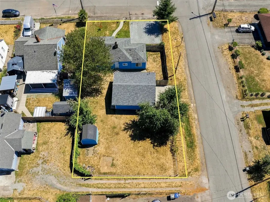 17053 35th Avenue S, Seatac, WA 98188 - #3