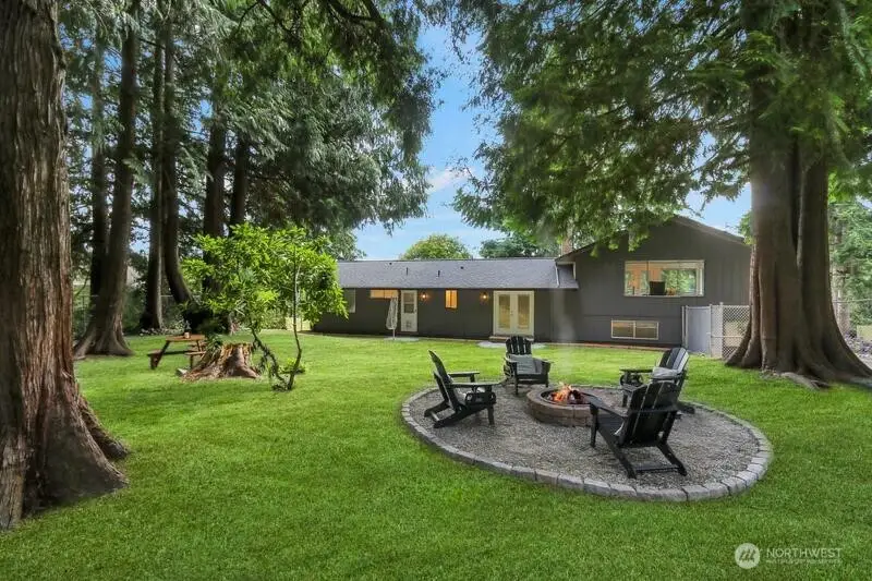 1906 Windsor Drive, Mount Vernon, WA 98273 - #3