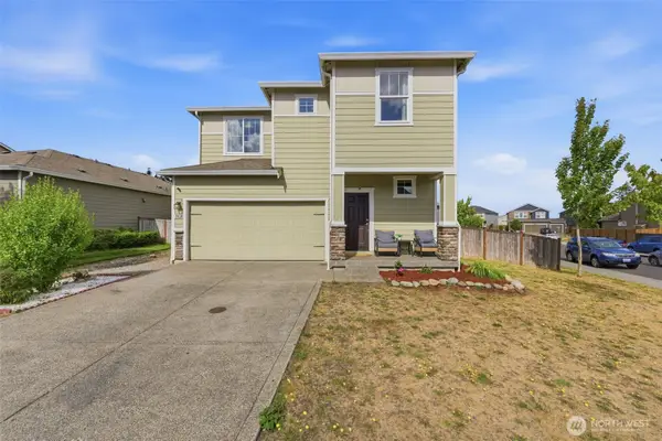 19028 111th Avenue Ct E, Puyallup, WA 98374