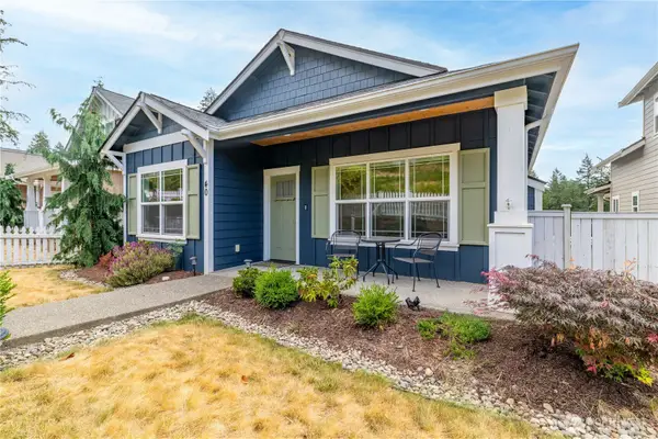 40 E Cedarland Lane, Allyn, WA 98524