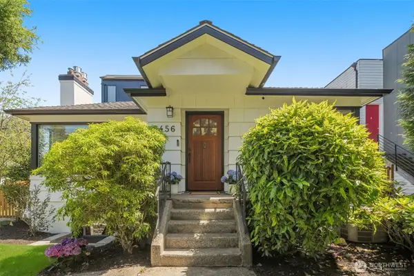 2456 3rd Avenue W, Seattle, WA 98119