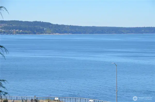 1010 1st Lane, Mukilteo, WA 98275