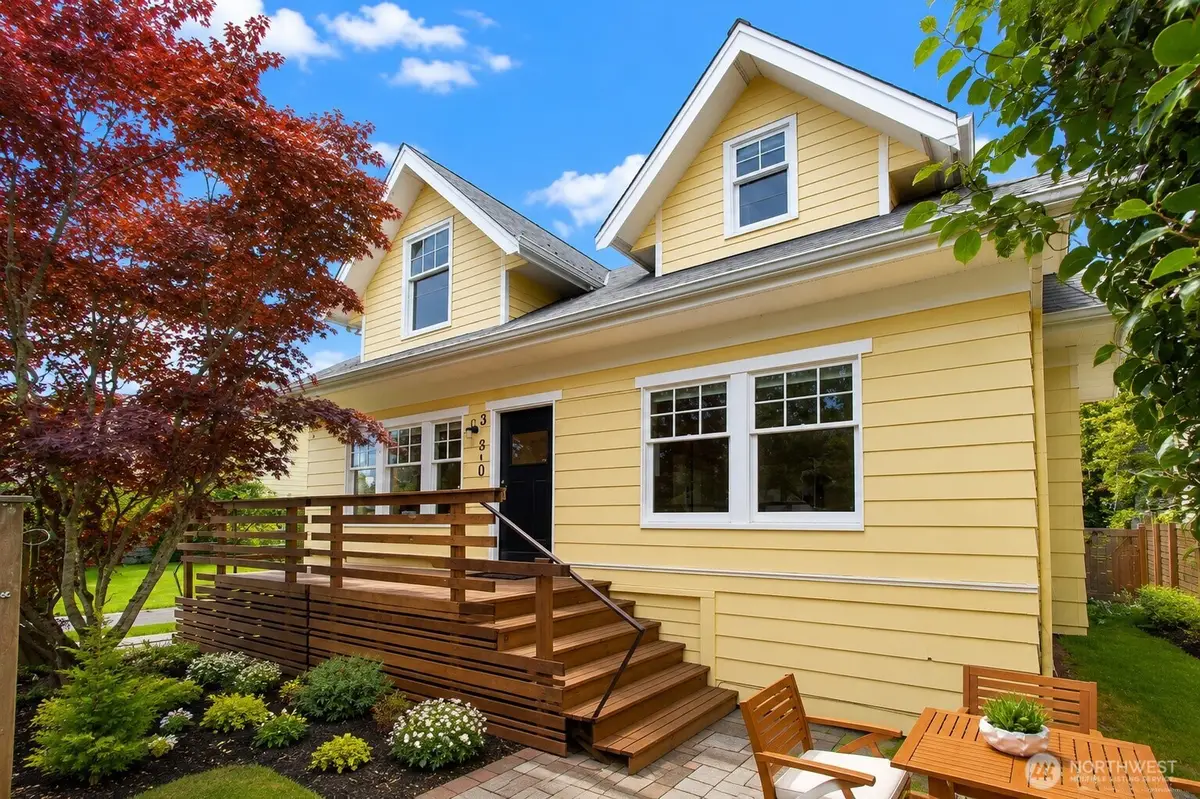 360 Howe Street, Seattle, WA 98109 - #1