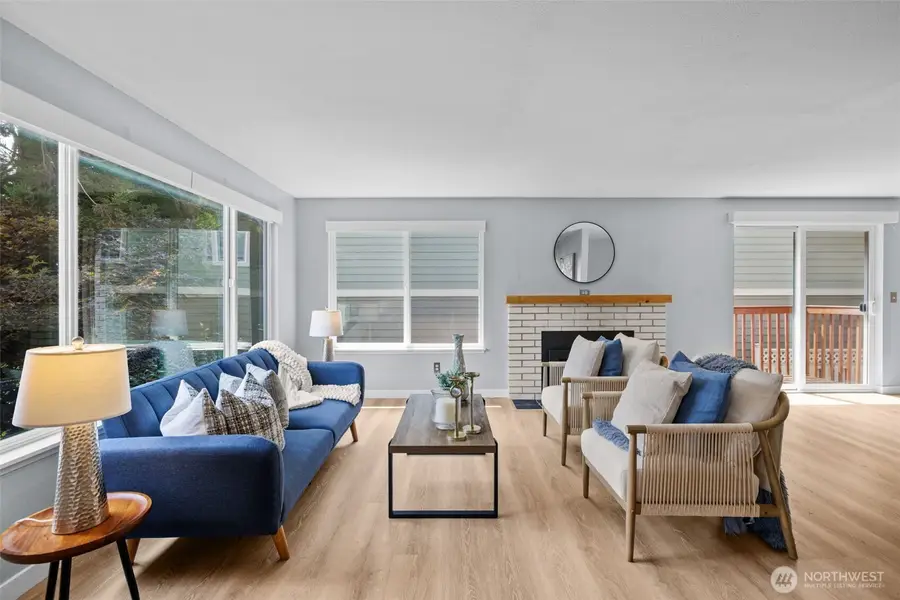 4540 51st Avenue Sw, Seattle, WA 98116 - #2