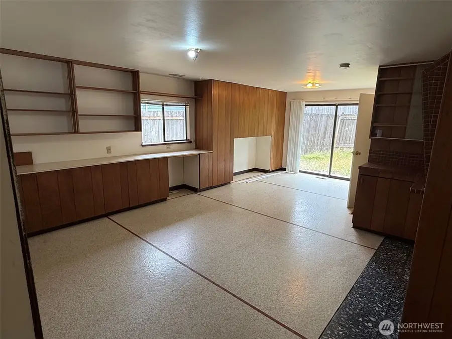 15109 SE Newport Way, Bellevue, WA 98006 - #2