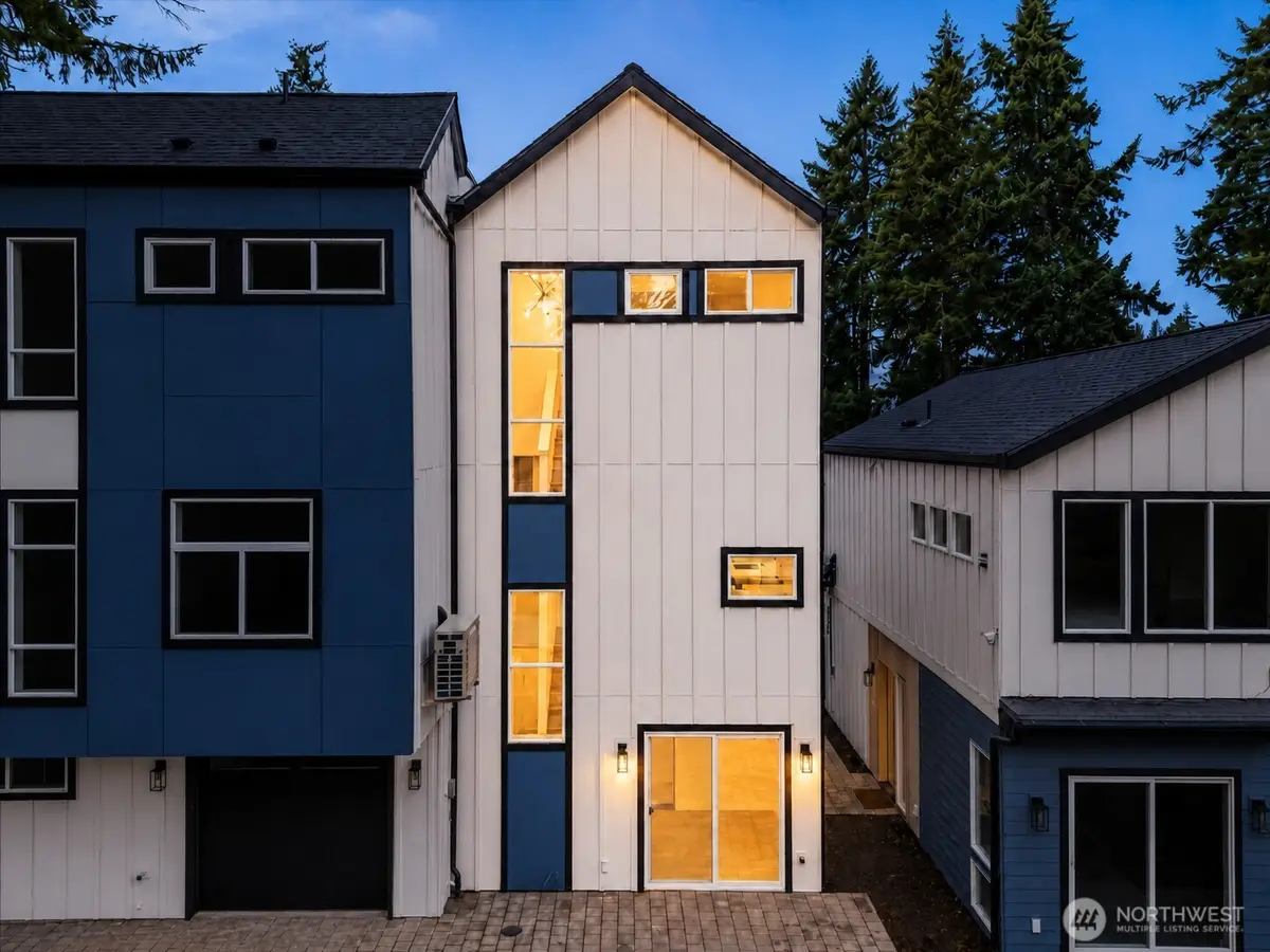 14308 Roslyn Place N, Seattle, WA 98133 - #1