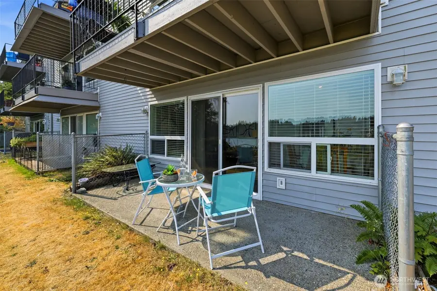 924 Shorewood Drive #D39, Bremerton, WA 98312 - #3