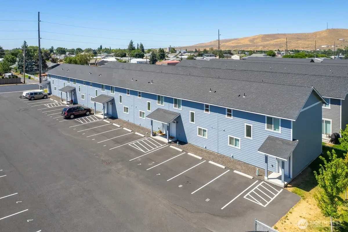 713 3rd Ave Ne, Ephrata, WA 98823 - #1