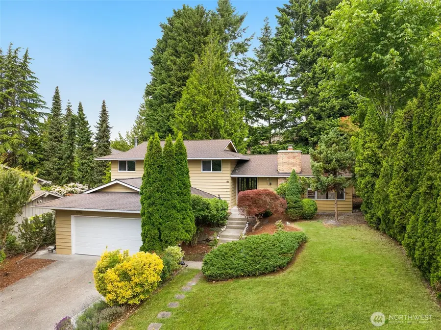 13730 SE 20th Street, Bellevue, WA 98005 - #2