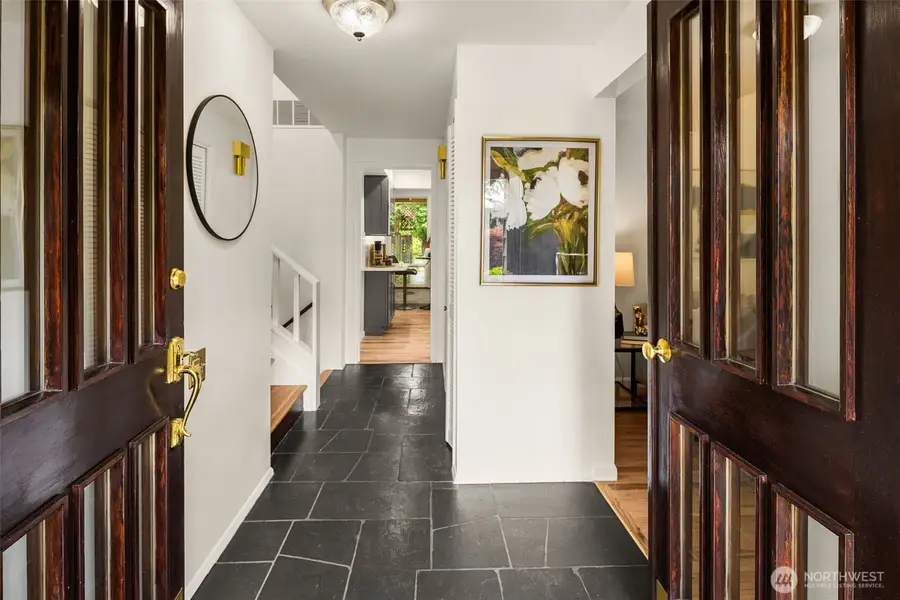 13730 SE 20th Street, Bellevue, WA 98005 - #3