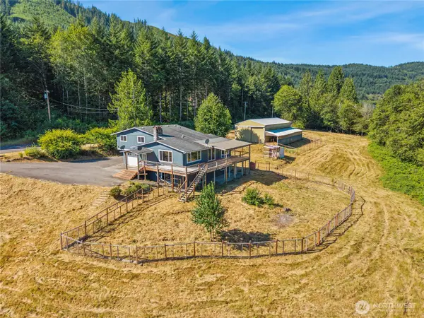431 Highland Valley Road, Morton, WA 98356