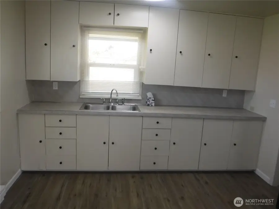 816 Polk Street, Aberdeen, WA 98520 - #3