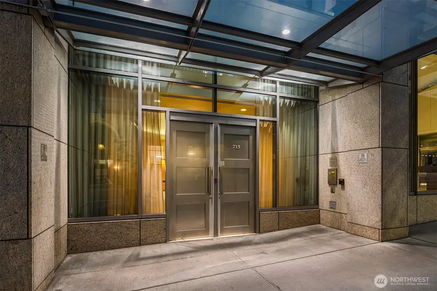 715 2nd Avenue #1504, Seattle, WA 98101 - #2
