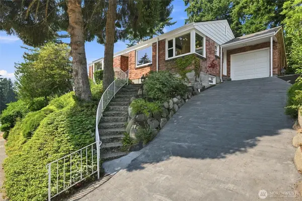 4806 Purdue Avenue Ne, Seattle, WA 98105